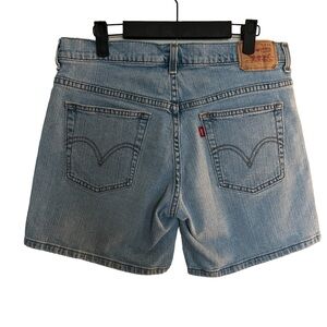 Levi's Women's high rise  bermuda jean shorts